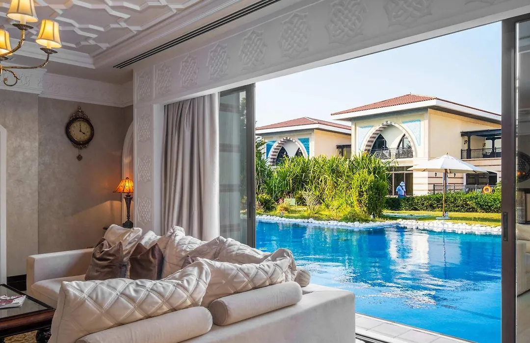 Zabeel Saray Royal Residences Lagoon Villa-1