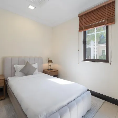 Zabeel Saray Royal Residences Lagoon Villa-3